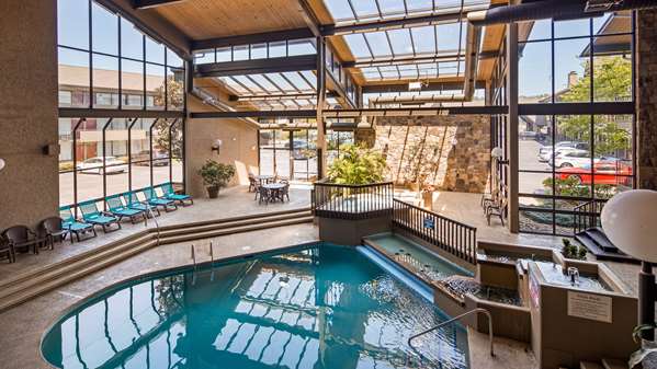 Pool - Best Western Toni Inn Pigeon Forge