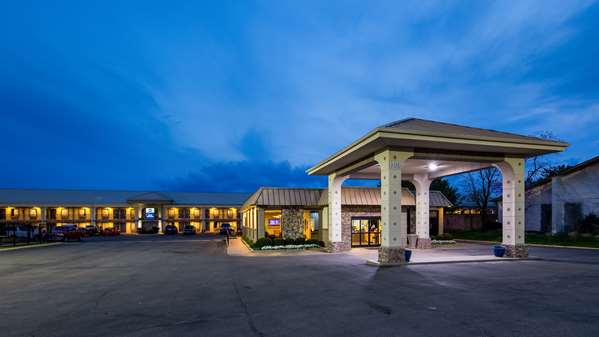 Exterior view - Best Western Franklin Inn - I-65, Exit 65