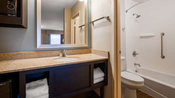  - Best Western Newport Inn - I-40, Exit 435