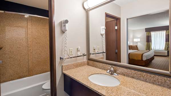  - Best Western Fayetteville Inn
