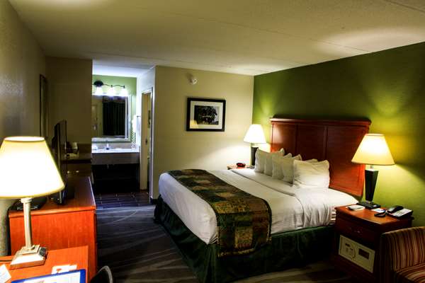  - Best Western Celebration Inn & Suites Shelbyville