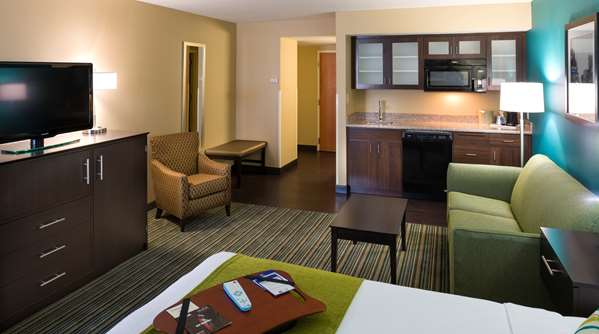 Suite - Best Western Plus Knoxville Cedar Bluff Hotel - I-40 & I-75, Exit 378