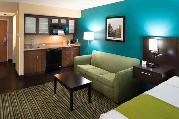 Suite - Best Western Plus Knoxville Cedar Bluff Hotel - I-40 & I-75, Exit 378