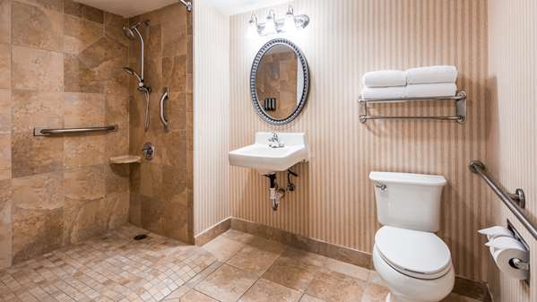  - Best Western Plus Knoxville Cedar Bluff Hotel - I-40 & I-75, Exit 378