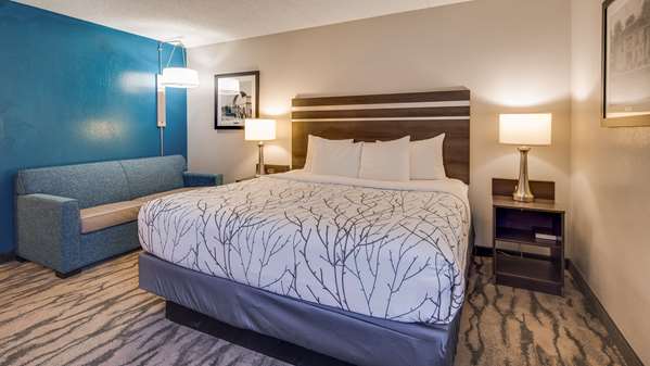  - Best Western Plus Knoxville Cedar Bluff Hotel - I-40 & I-75, Exit 378