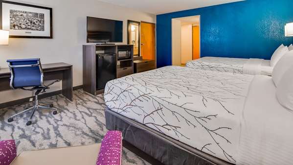  - Best Western Plus Knoxville Cedar Bluff Hotel - I-40 & I-75, Exit 378