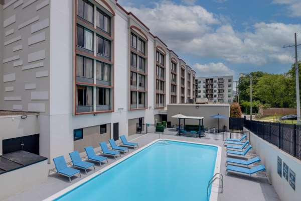Pool - Best Western Plus Music Row Hotel Nashville - I-40 & I-65, Exit 209