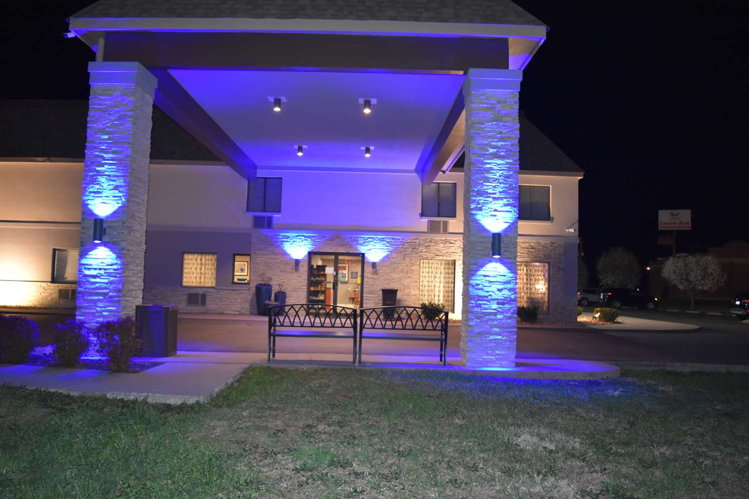 Best Western Dickson Hotel, TN See Discounts