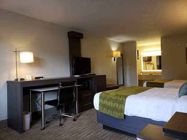  - Best Western Dickson Hotel - I-40, Exit 172