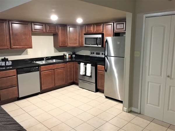  - Best Western Plus Galleria Inn & Suites Bartlett - I-40, Exit 18