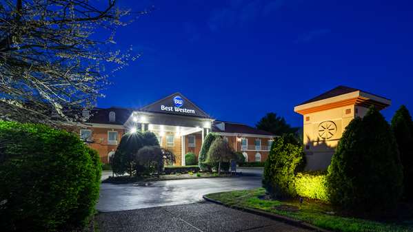 Exterior view - Best Western Inn & Suites Spring Hill
