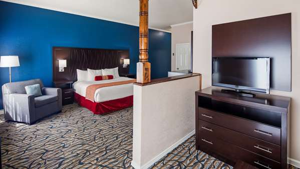 Suite - Best Western Inn & Suites Spring Hill