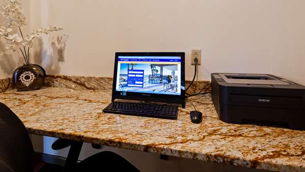 Conference Area - Best Western Knoxville Suites Downtown - I-75, Exit 108