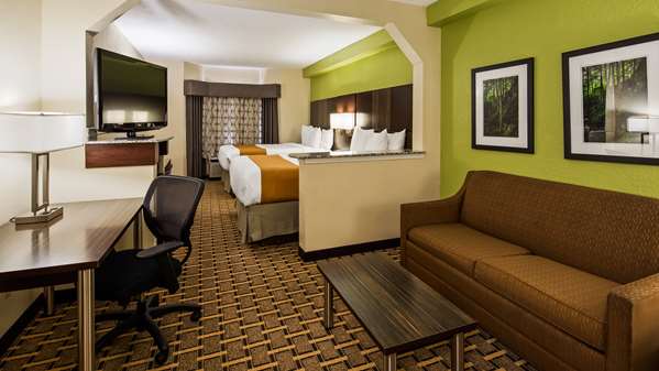 Suite - Best Western Knoxville Suites Downtown - I-75, Exit 108