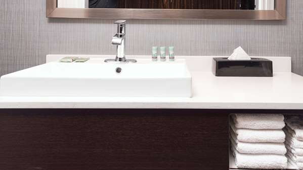 Suite - Best Western Inn & Suites Brentwood - I-65, Exit 74