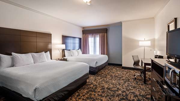  - Best Western Inn & Suites Brentwood - I-65, Exit 74