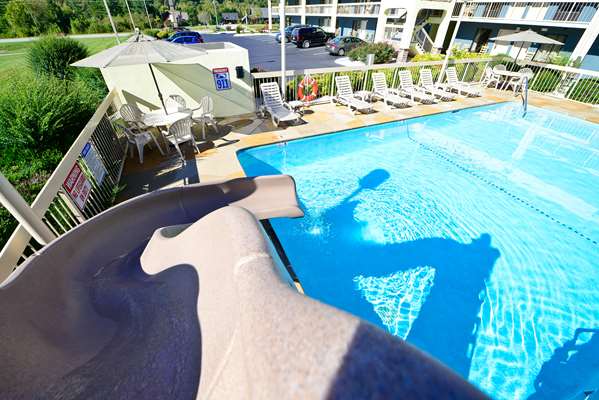 Pool - Best Western Cades Cove Inn Townsend