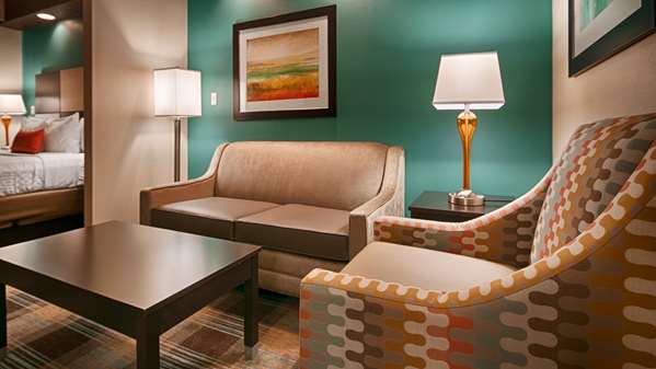  - Best Western Plus Atrium Inn & Suites Clarksville - I-24, Exit 4
