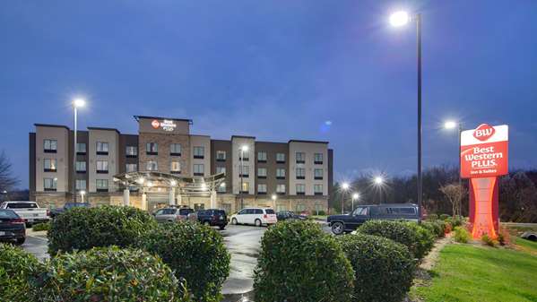 Exterior view - Best Western Plus Atrium Inn & Suites Clarksville - I-24, Exit 4