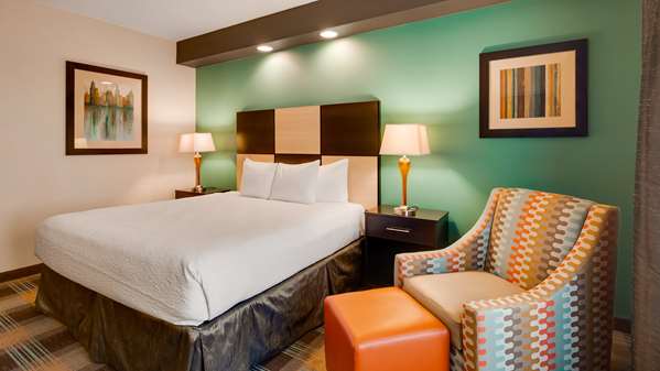  - Best Western Plus Atrium Inn & Suites Clarksville - I-24, Exit 4