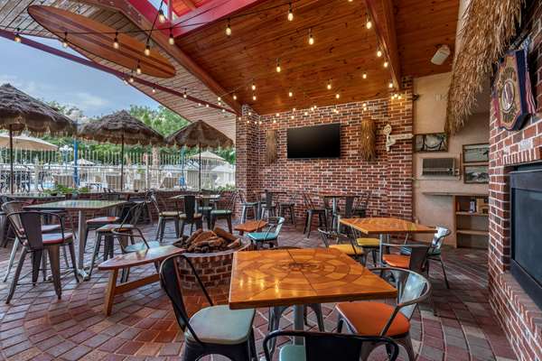 Bar - Best Western Swiss Clock Inn Pecos - I-20, Exit 40