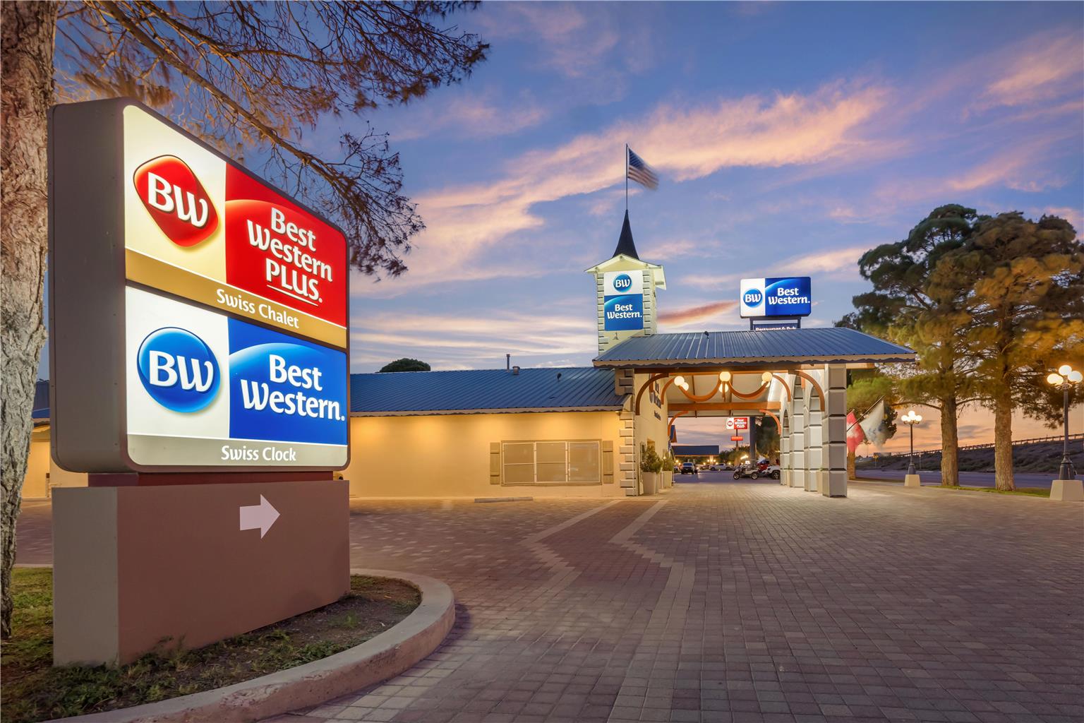 Best Western Swiss Clock Inn