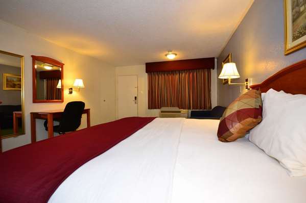  - Best Western Palestine Inn