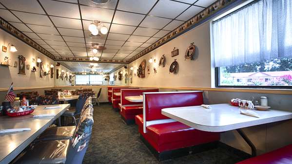 Restaurant - Best Western Palestine Inn