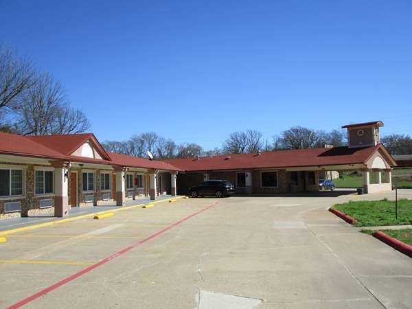Exterior view - Best Western Palestine Inn