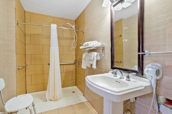  - Best Western Brady Inn