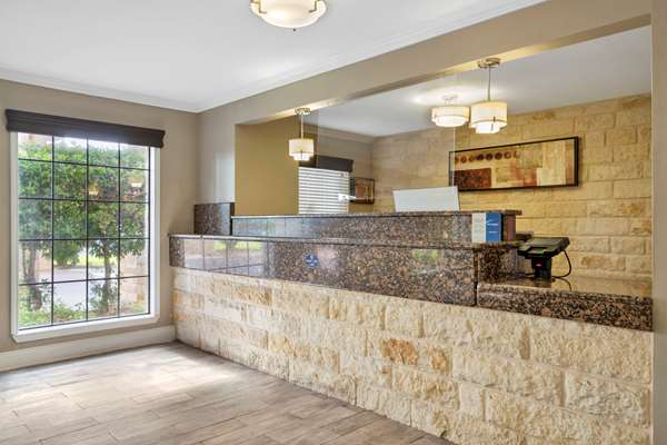  - Best Western Brady Inn