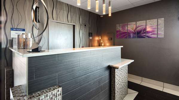  - Best Western Santa Fe Amarillo - I-40, Exit 73