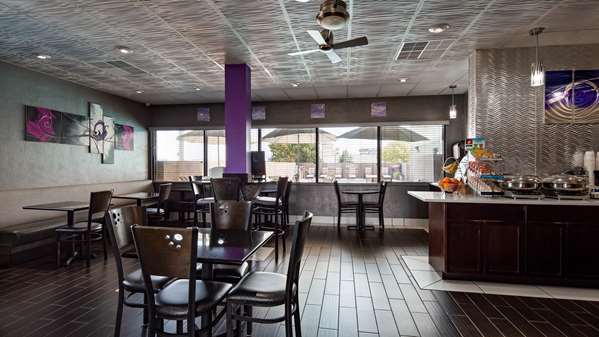 Amenities - Best Western Santa Fe Amarillo - I-40, Exit 73