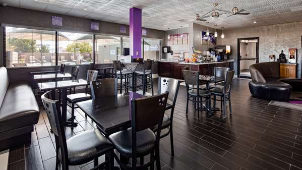 Amenities - Best Western Santa Fe Amarillo - I-40, Exit 73