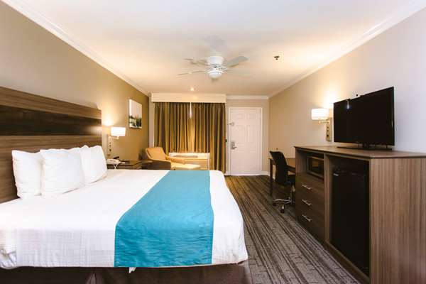  - Best Western Pearland Inn