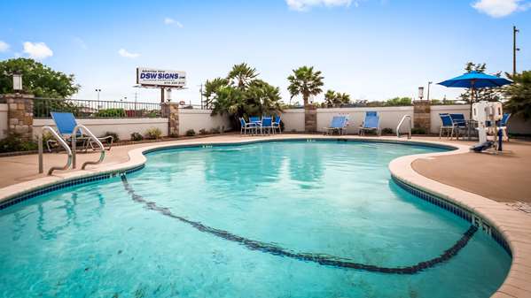 Pool - Best Western George West Executive Inn