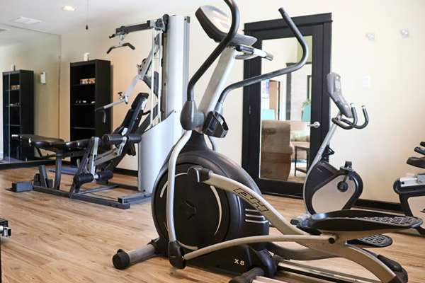 Fitness/ Exercise Room - Best Western George West Executive Inn