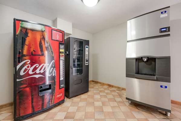  - SureStay Hotel by Best Western Deer Park