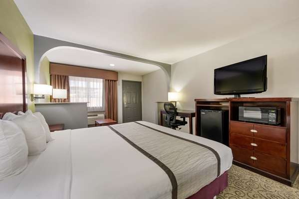  - SureStay Hotel by Best Western Deer Park
