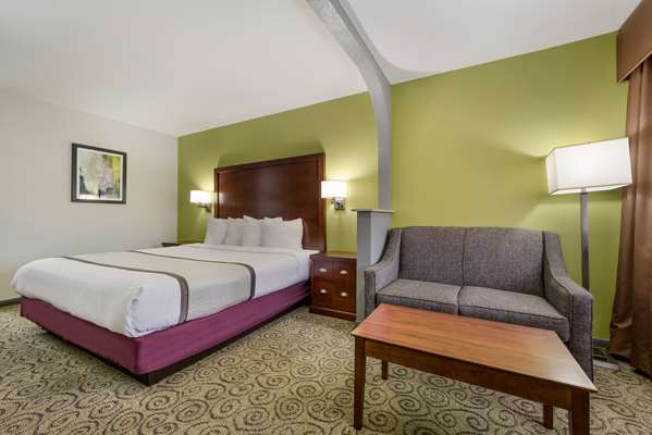  - SureStay Hotel by Best Western Deer Park