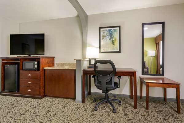  - SureStay Hotel by Best Western Deer Park