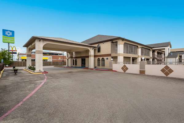 Exterior view - SureStay Hotel by Best Western Deer Park