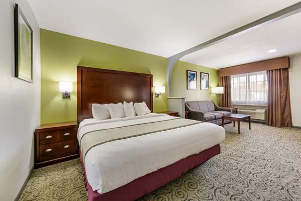  - SureStay Hotel by Best Western Deer Park