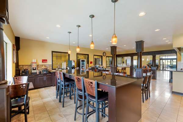 Amenities - Best Western Plus DFW Airport Suites Irving