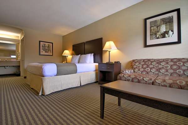  - Best Western Cedar Inn Cedar Park