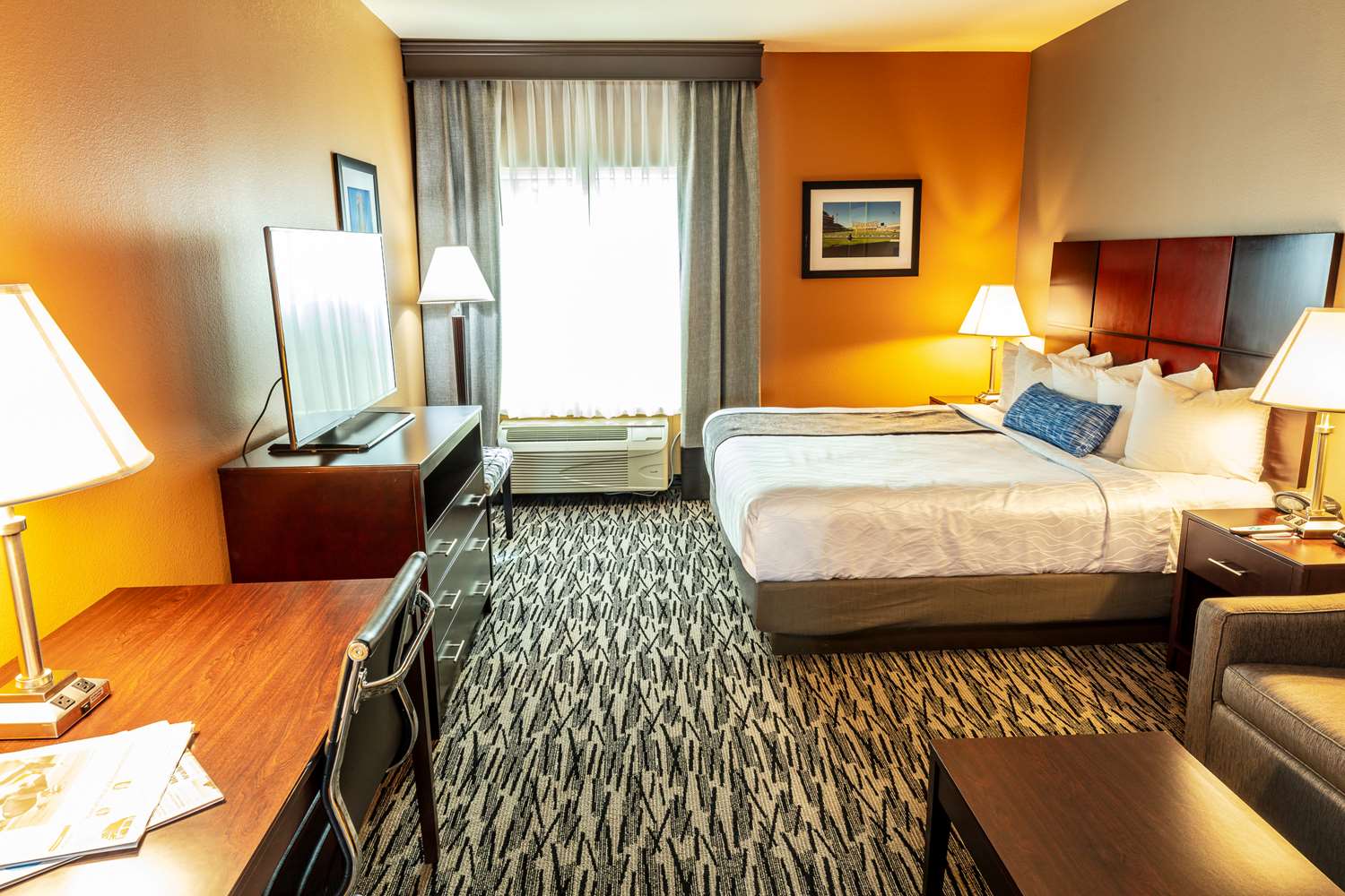 Best Western Plus Denton Inn & Suites, TX See Discounts