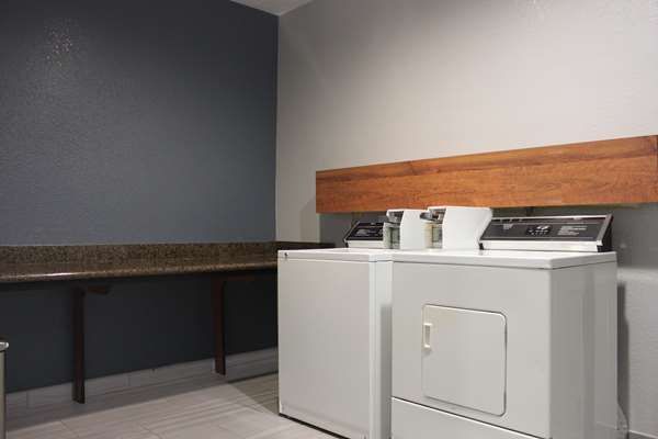  - Best Western Plus North Houston Inn & Suites - I-45, Exit 63