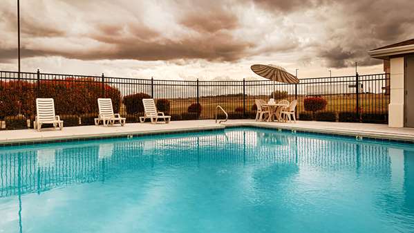 Pool - Best Western Inn & Suites Copperas Cove