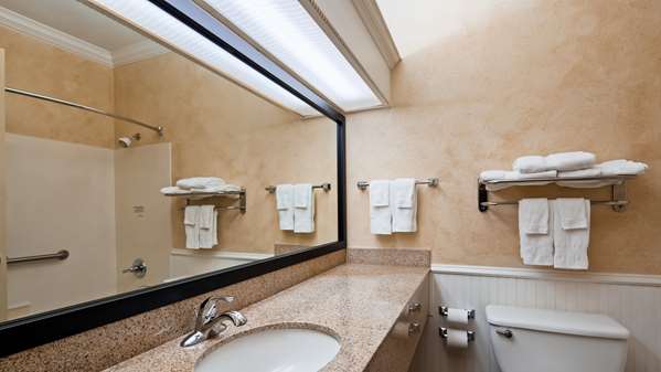  - Best Western Dinosaur Valley Inn & Suites Glen Rose