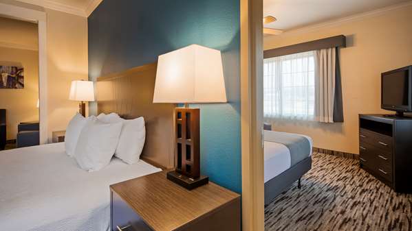 Suite - Best Western Dinosaur Valley Inn & Suites Glen Rose